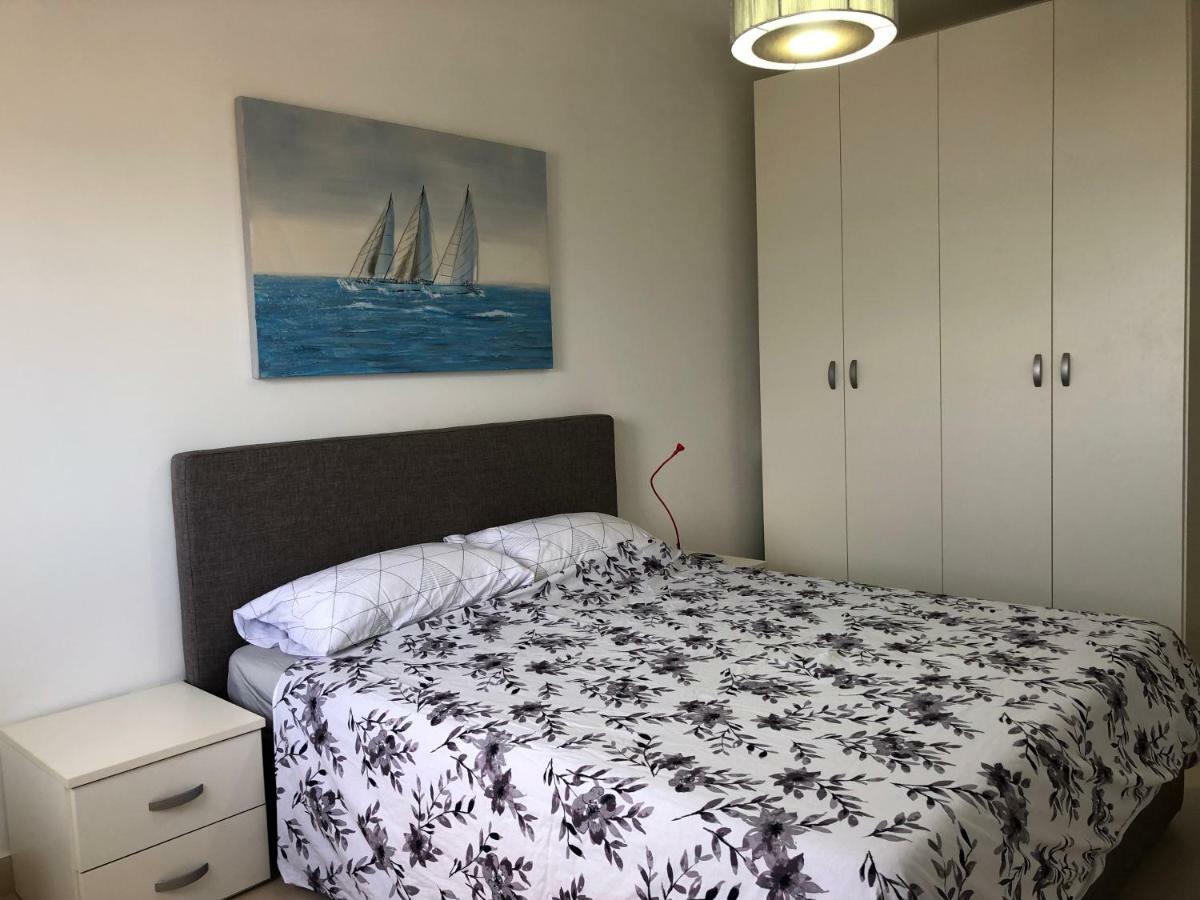 Modern Apartment With Sea View Mellieħa Kültér fotó